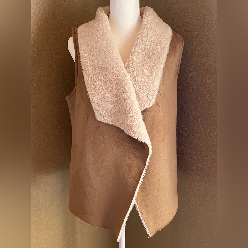 NWOT Lauren Ralph Lauren Sherpa Faux Suede Vest
